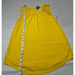Rue21 Womens Yellow Lace Shoulder Sleeveless Tank Top Medium NWT JKA453011663RU